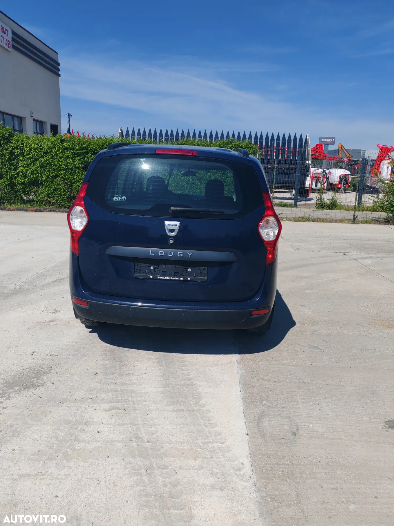 Dacia Lodgy 1.2 TCe 115 CP Laureate - 5