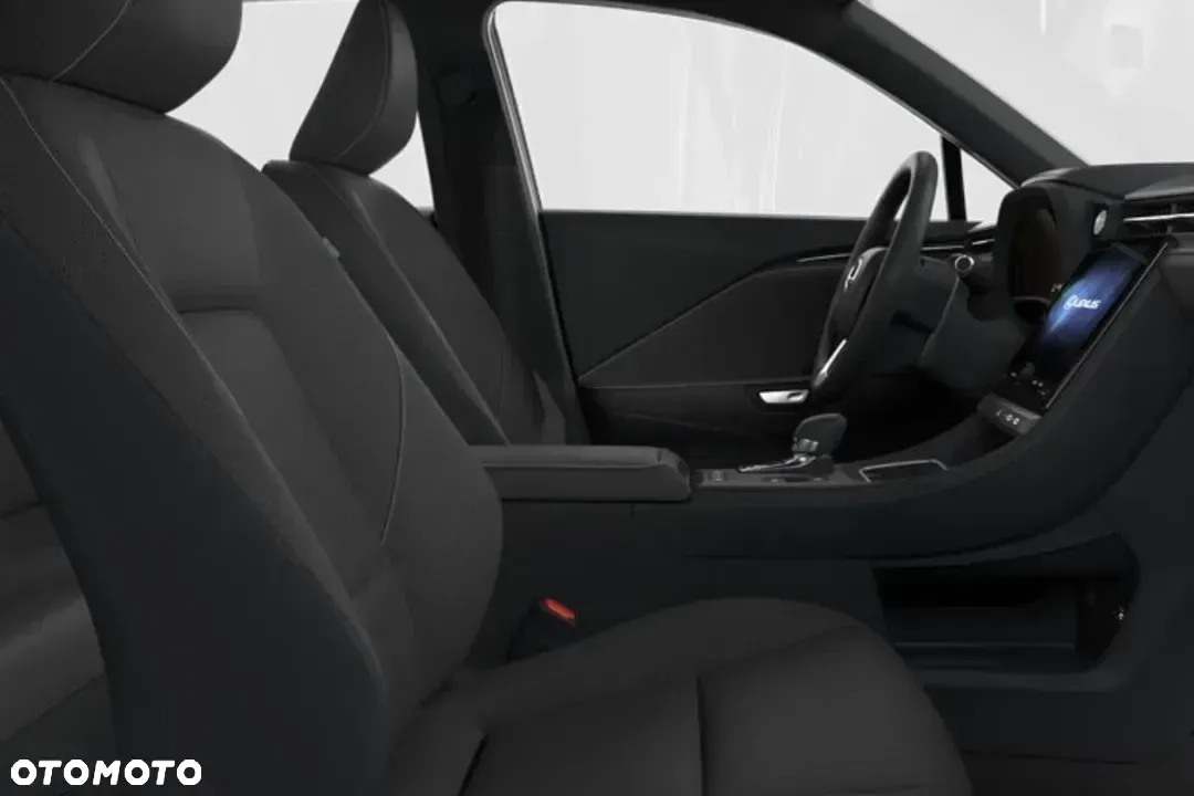 Lexus LBX 1.5 Hybrid - 10