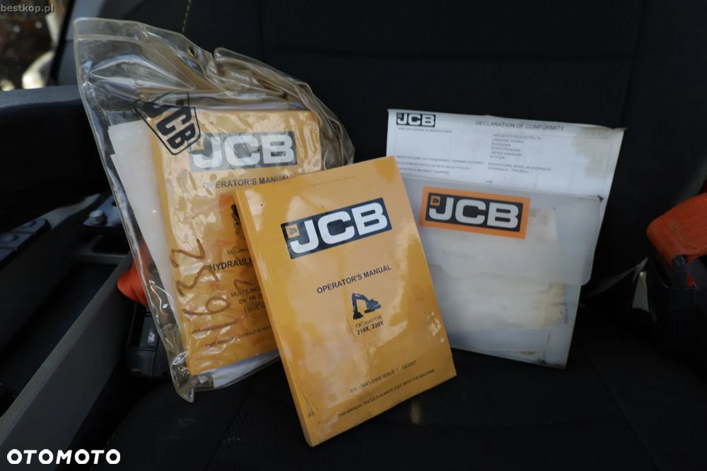 JCB 220X - 22