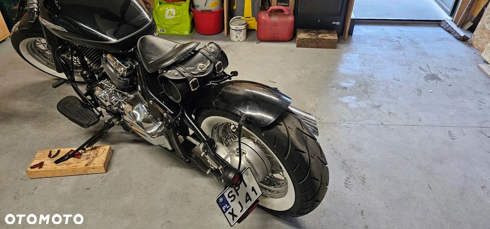 Yamaha XVS - 11