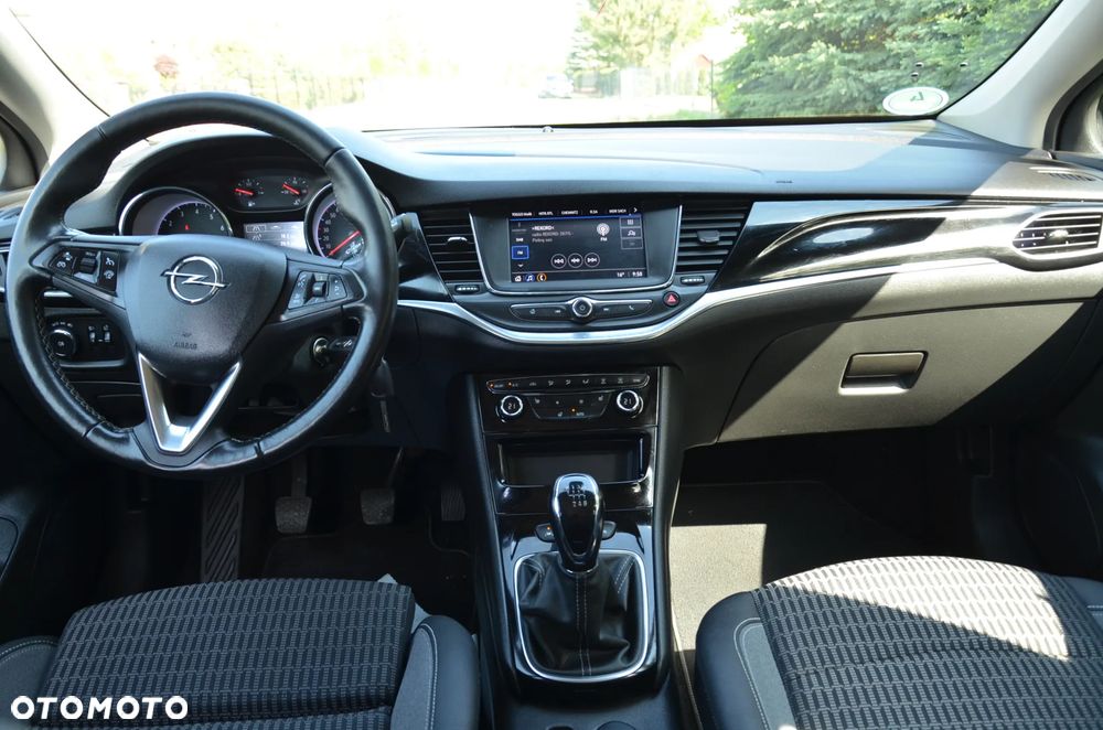 Opel Astra 1.2 T GS S&S - 19