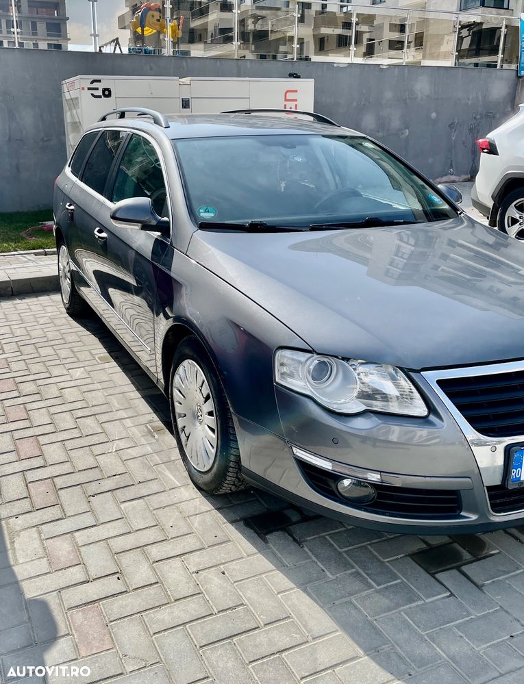 Volkswagen Passat 2.0 TDI Individual Chrom - 4