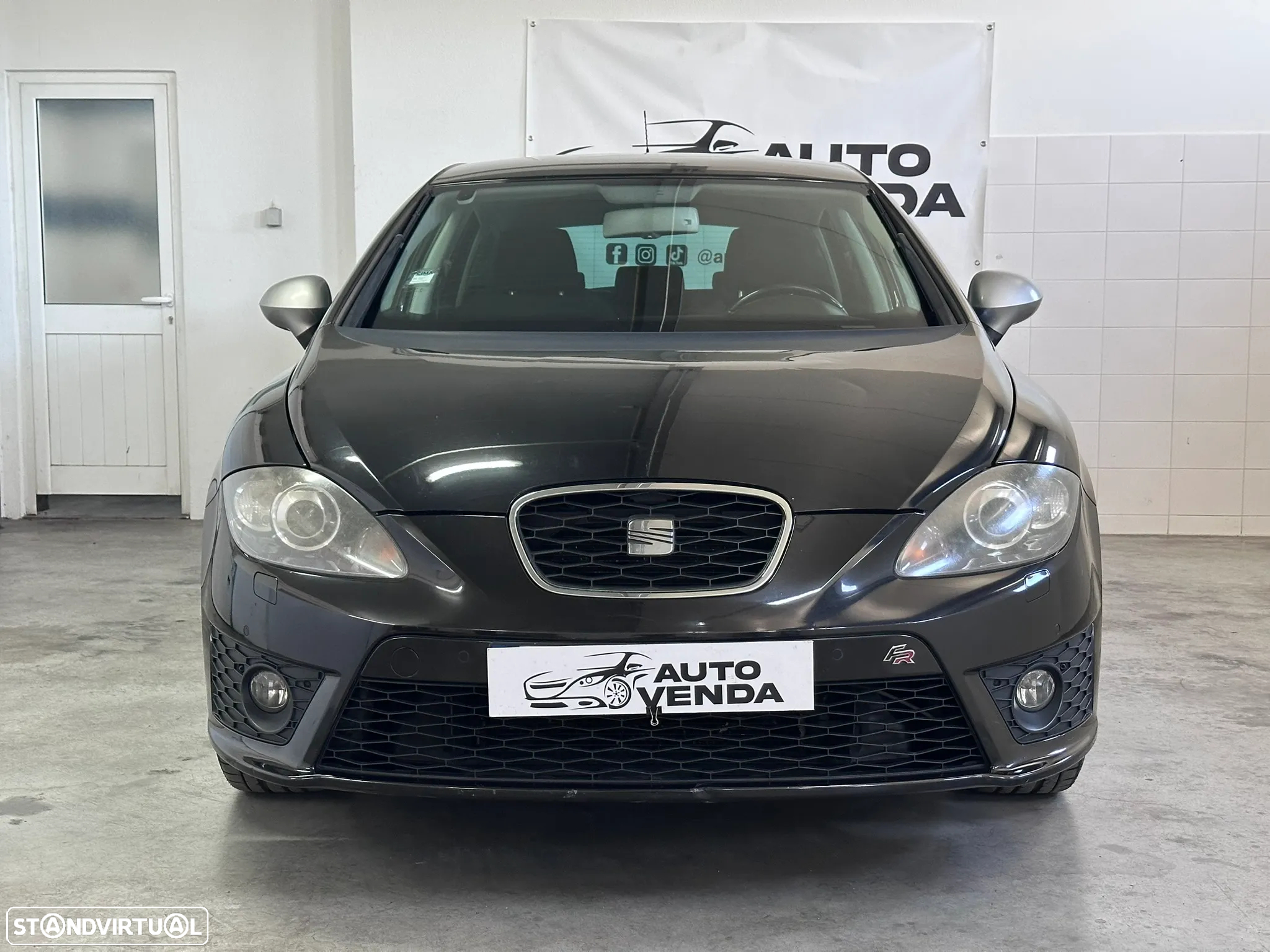 SEAT Leon 2.0 TDI FR DPF - 2