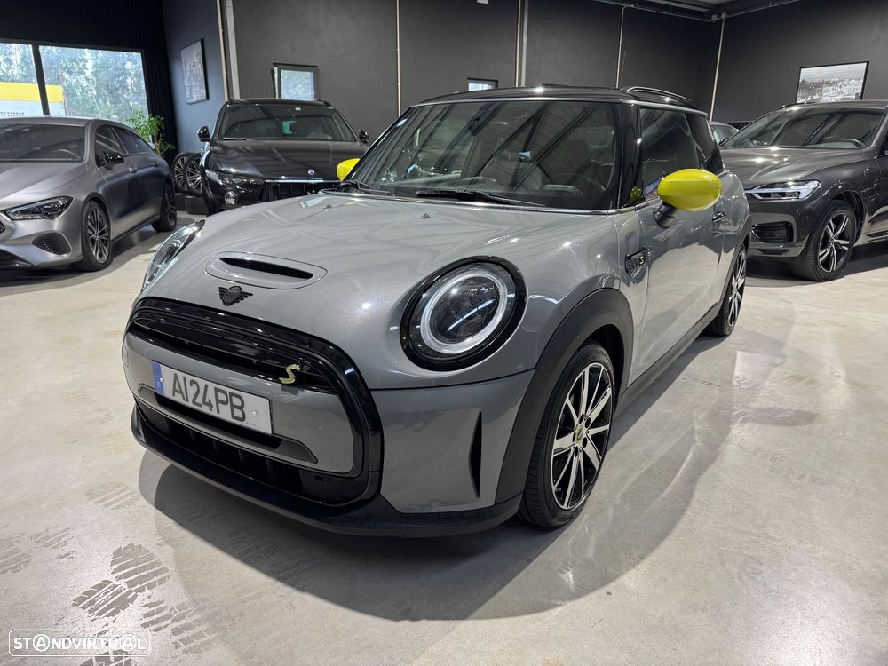 MINI 3 Portas Cooper SE Premium Extra Classic - 5