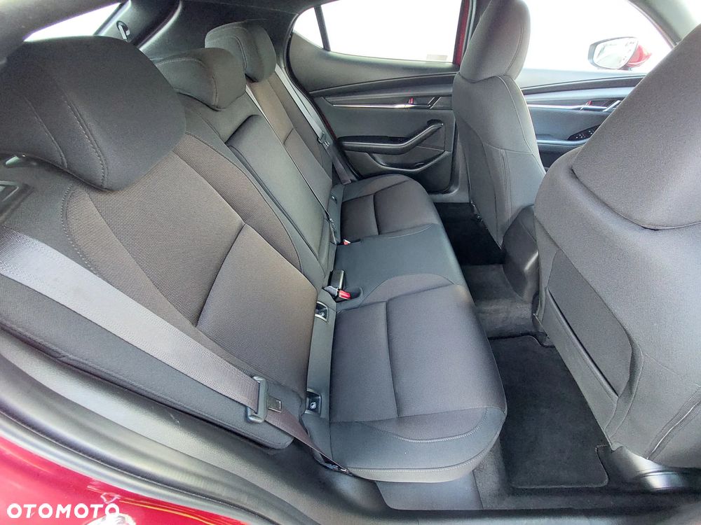 Mazda 3 2.0 mHEV Hikari - 10