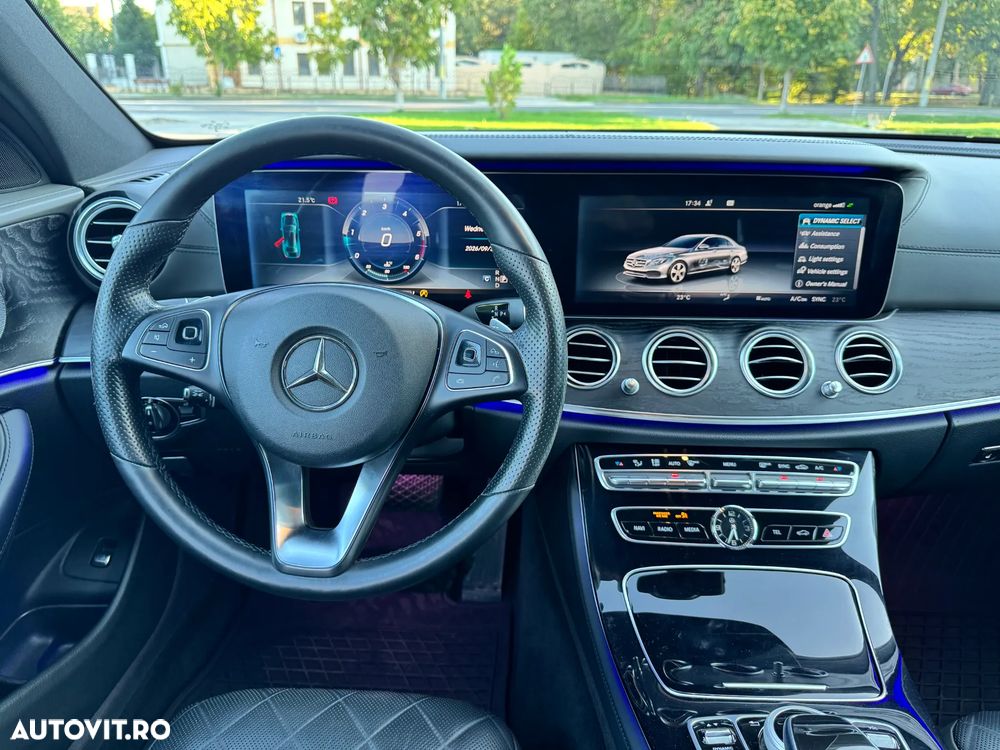 Mercedes-Benz E - 20