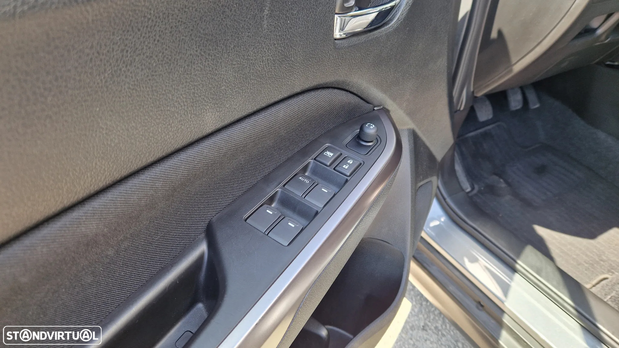 Suzuki Vitara 1.4T GLE Mild Hybrid - 16