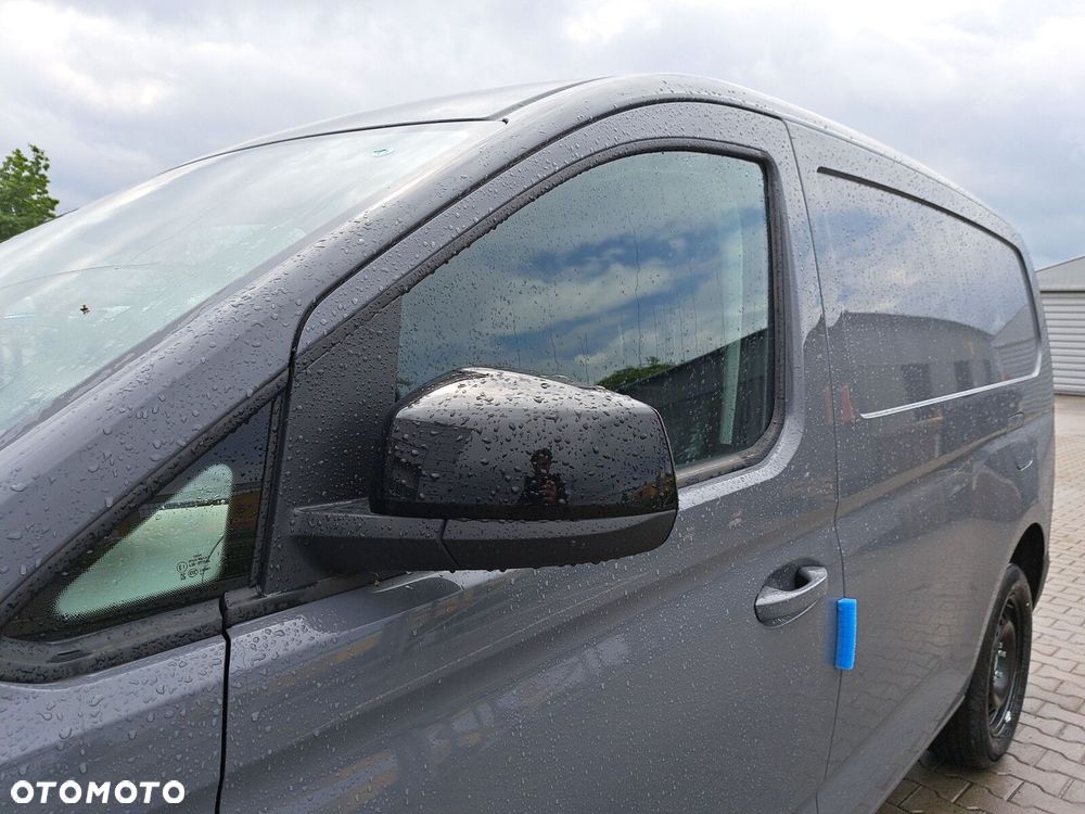 Volkswagen Caddy Maxi Cargo 2.0 TDI 122 KM / skrzynia biegów automatyczna - 26