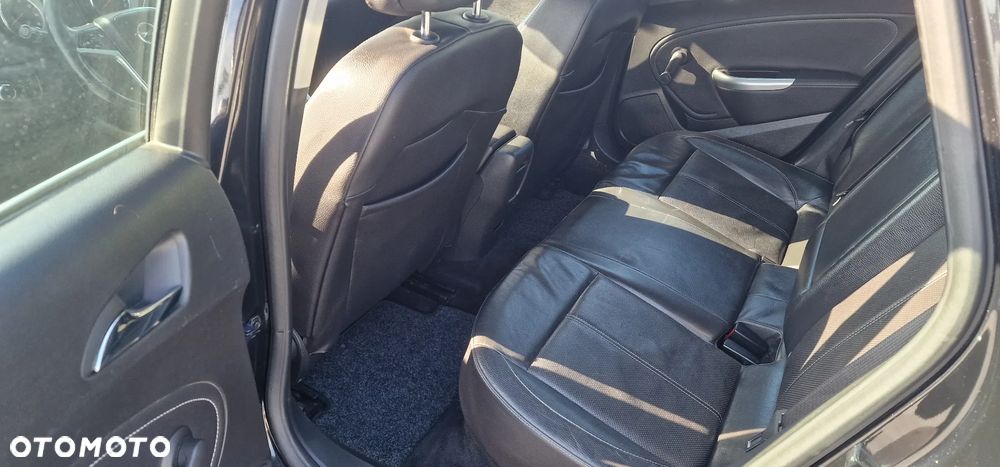 Opel Astra 1.4 Turbo Cosmo - 12