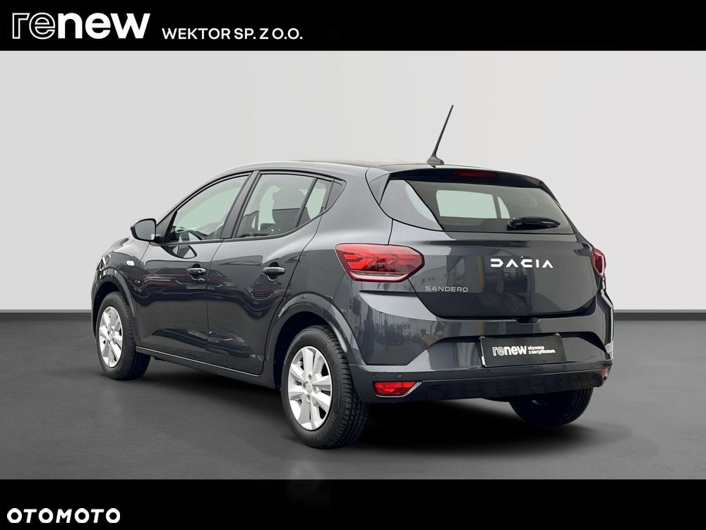 Dacia Sandero - 3