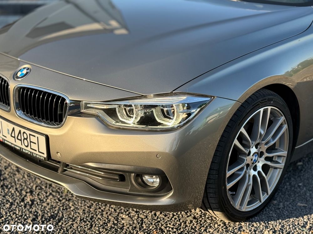 BMW Seria 3 320d Edition Luxury Line Purity - 40