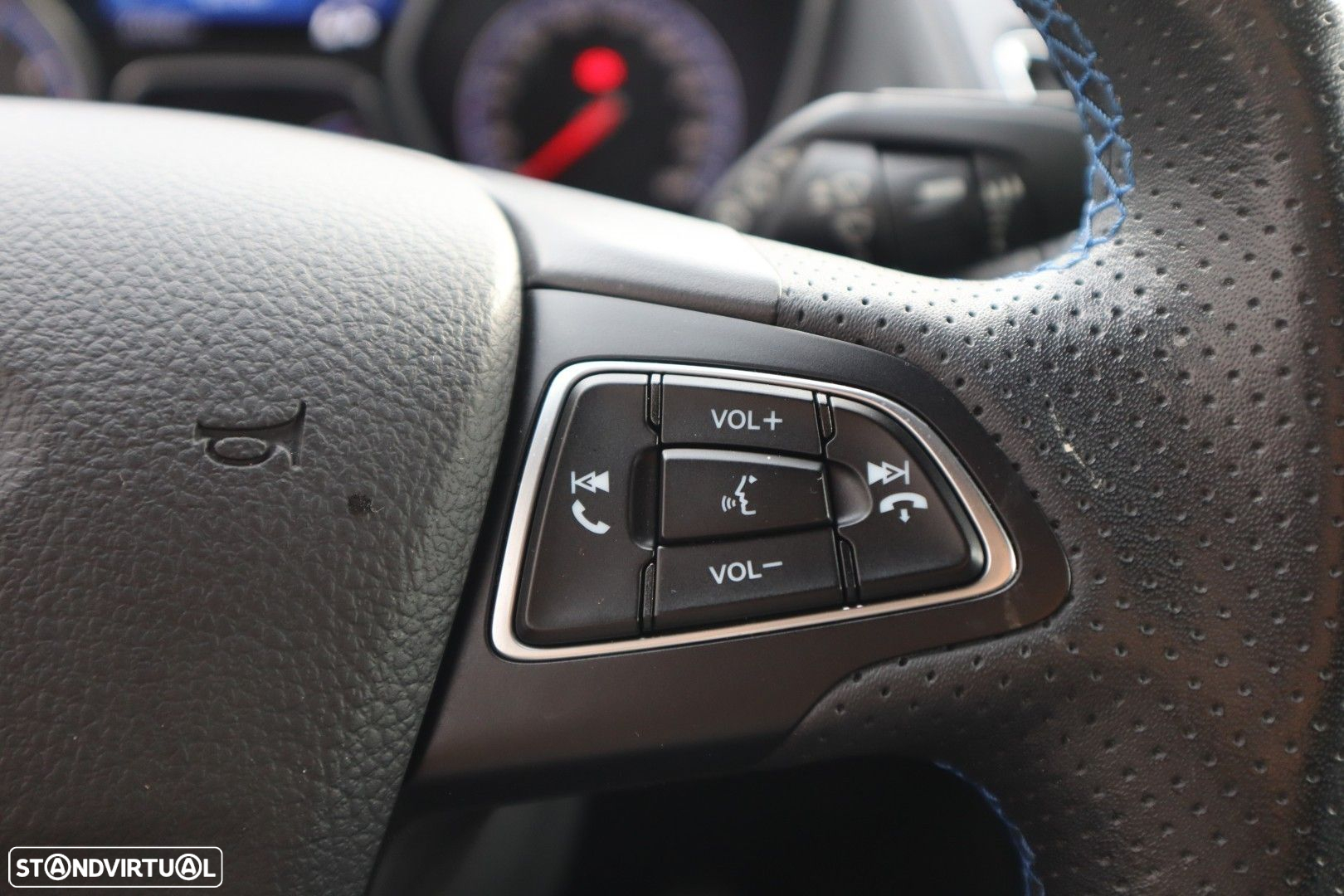 Ford Focus 2.3 EcoBoost RS Pack Performance - 42