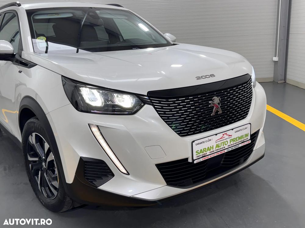 Peugeot 2008 1.5 BlueHDI EAT8 STT GT - 28