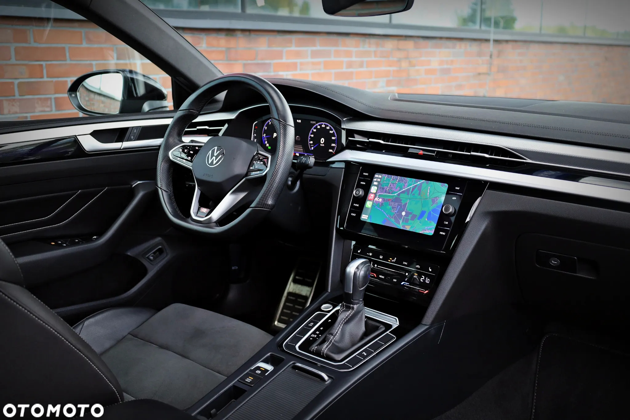 Volkswagen Arteon 2.0 TSI R-Line DSG - 18