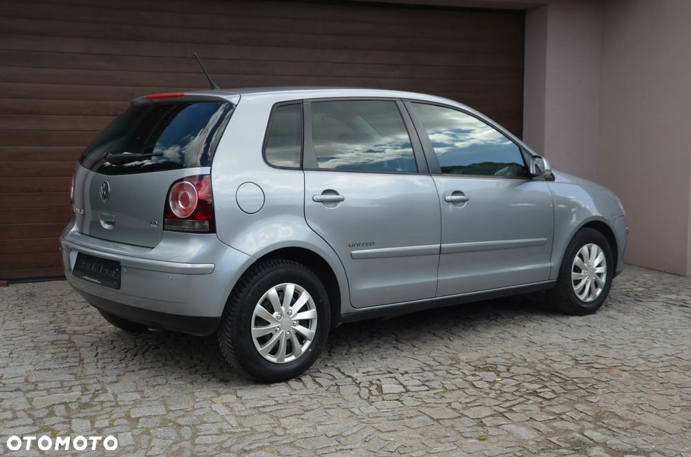 Volkswagen Polo - 5
