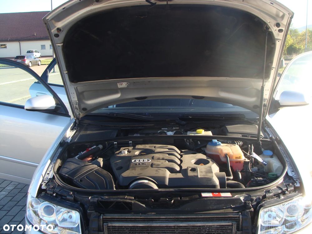 Audi A4 Avant - 27