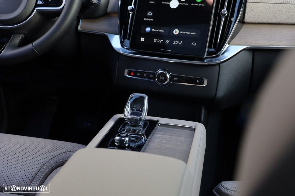 Volvo XC 90 2.0 T8 PHEV Plus Bright AWD - 25