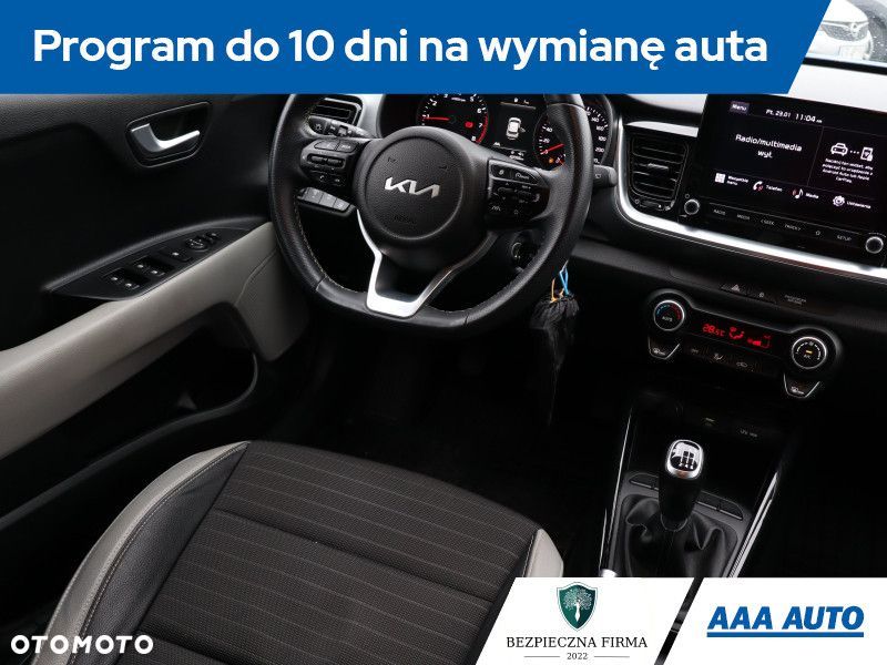 Kia Stonic - 9
