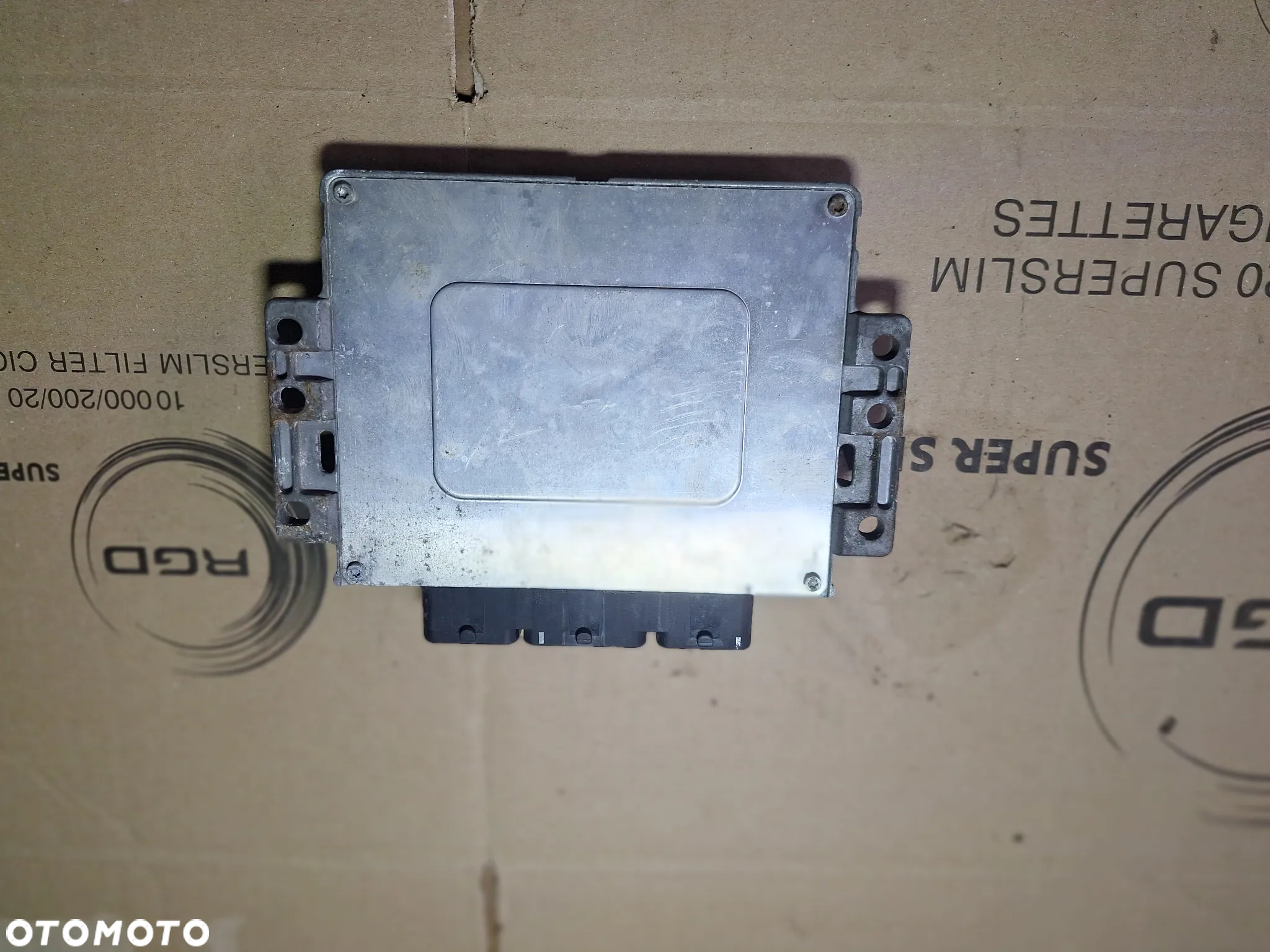 sterownik komputer silnika LAGUNA II 1.8 16V 8200153997 RENAULT   (13/1) - 3