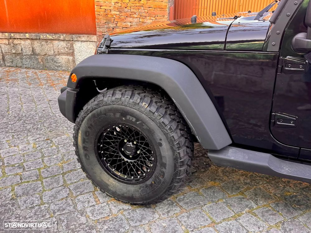 Jeep Wrangler Unlimited 2.8 CRD MTX Sahara Limited - 12