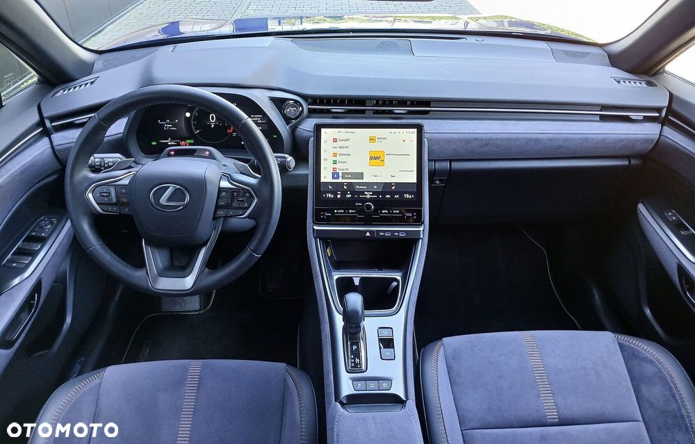 Lexus LBX 1.5 Hybrid Cool AWD - 29