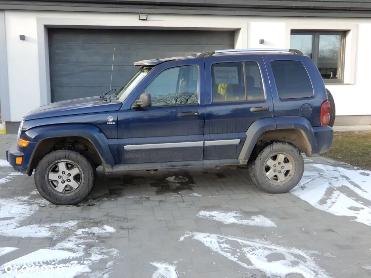 Jeep Liberty 2.8 CRD 4x4 - 9