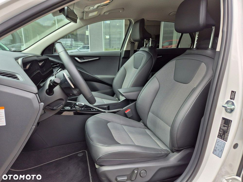 Kia Niro - 16