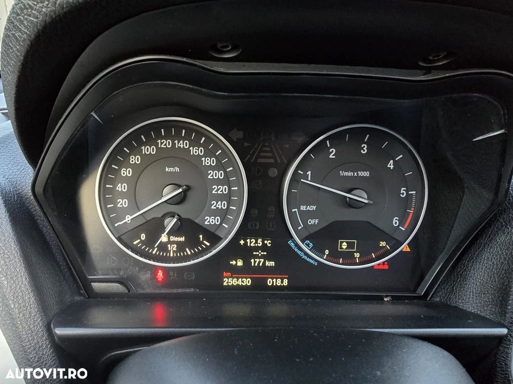 BMW Seria 1 118d DPF - 8