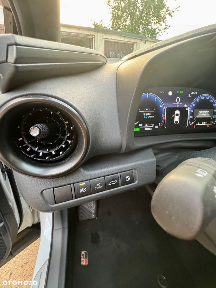 Toyota C-HR - 28