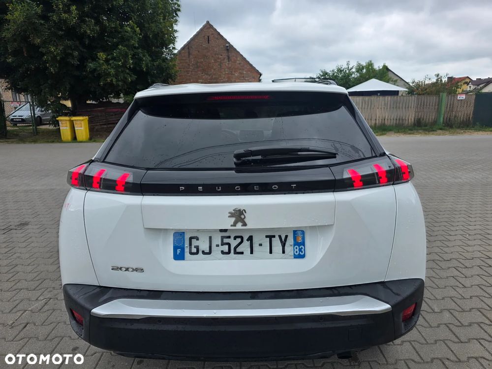 Peugeot 2008 Benzin 100 Style - 4