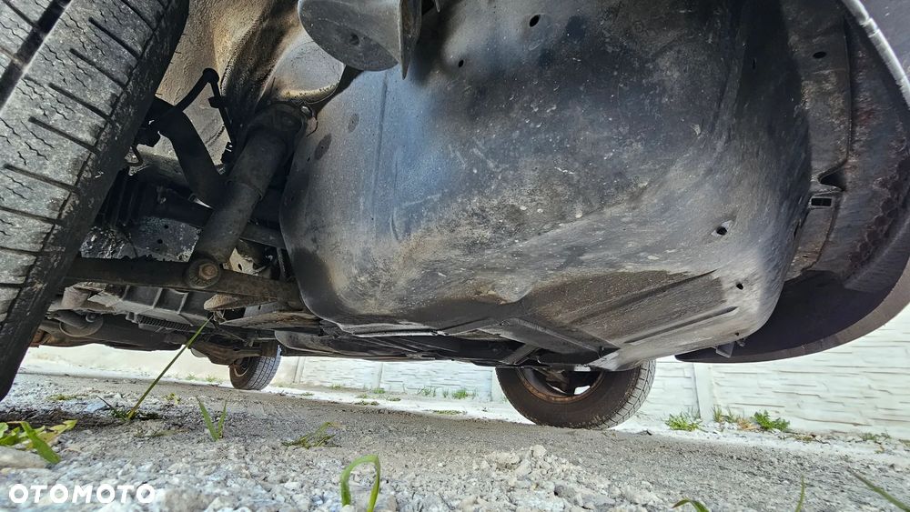 Volkswagen Multivan - 15