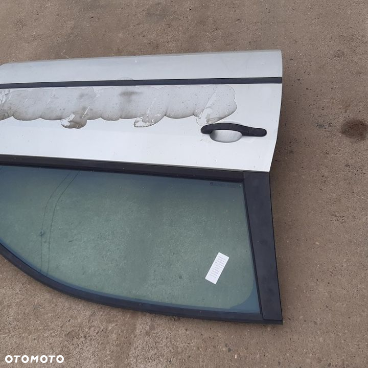DRZWI PRAWY PRZÓD 3D FORD FIESTA MK5 - 5