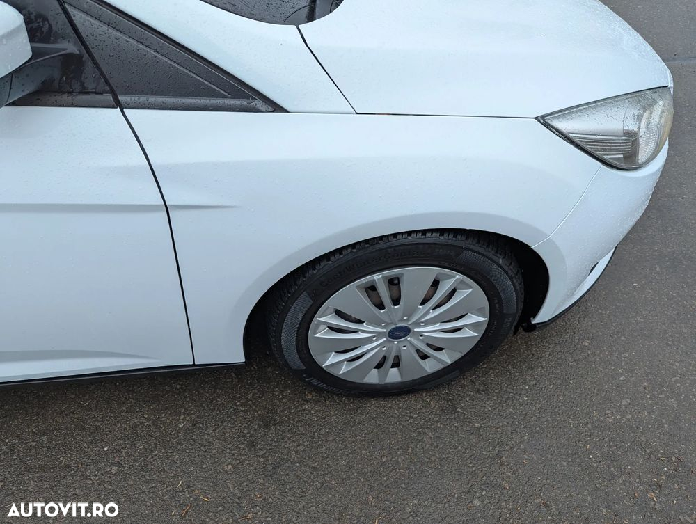 Ford Focus 1.0 EcoBoost Start Stop Trend - 12