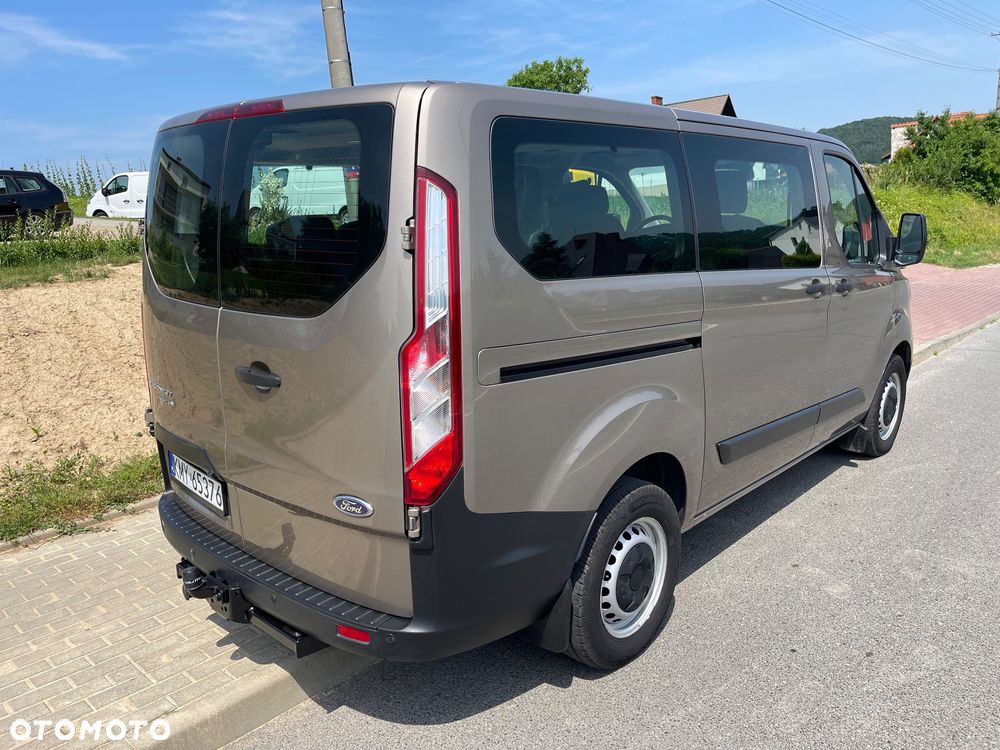 Ford Transit Custom - 13