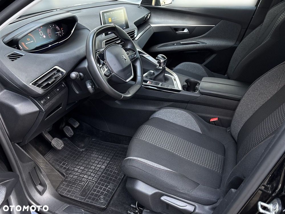 Peugeot 3008 1.5 BlueHDi Active S&S - 11