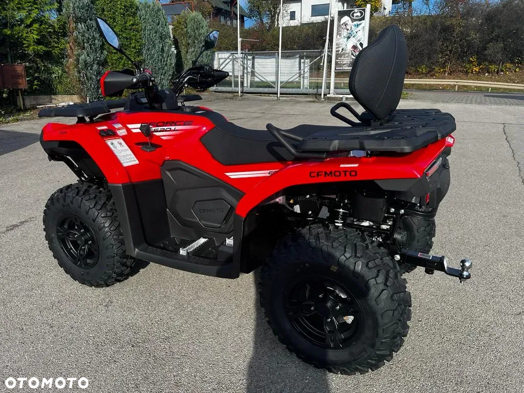 CFMoto CForce - 10