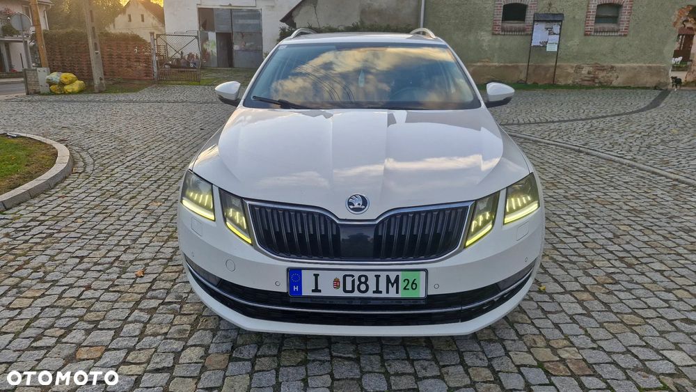 Skoda Octavia - 1
