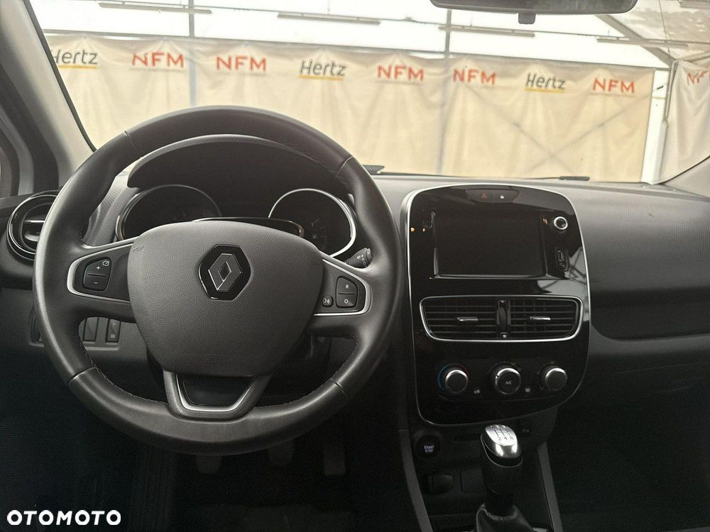 Renault Clio - 14