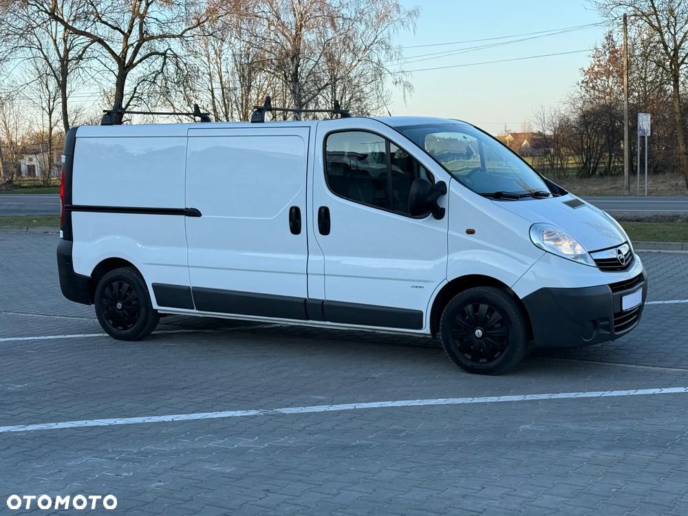 Opel VIVARO - 10