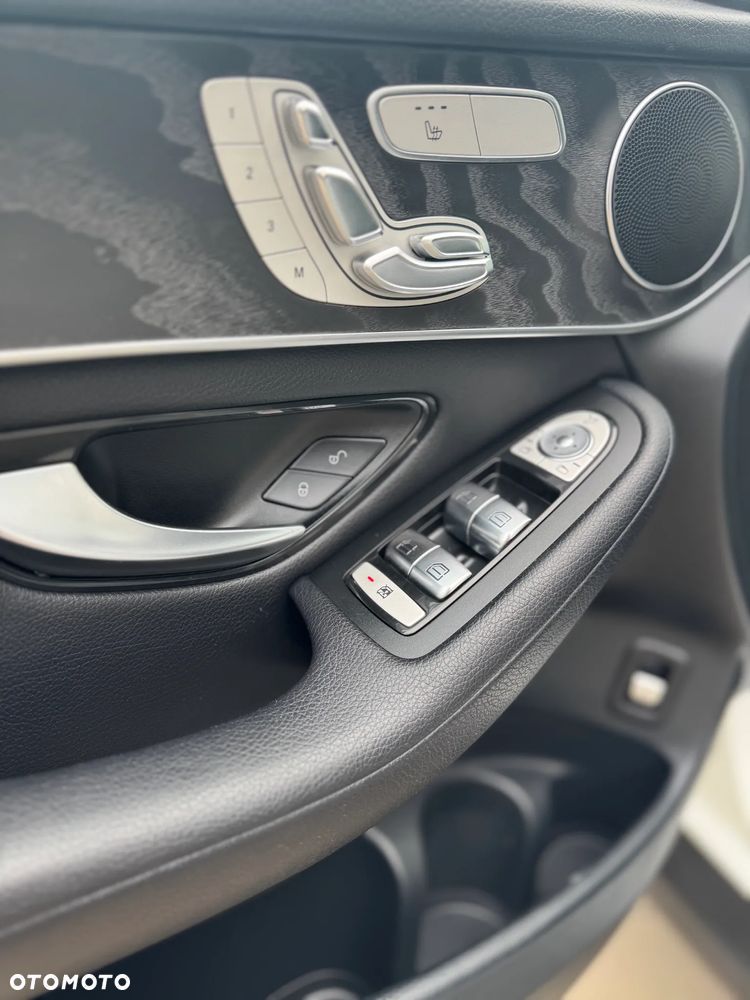 Mercedes-Benz GLC 300 4-Matic - 14