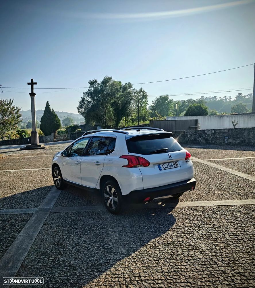 Peugeot 2008 BlueHDi FAP 120 STOP & START GT-Line Edition - 28