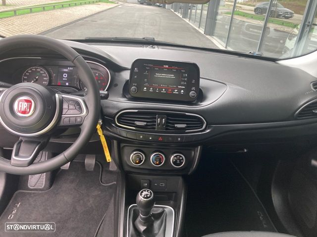 Fiat Tipo 1.3 MultiJet Life - 18