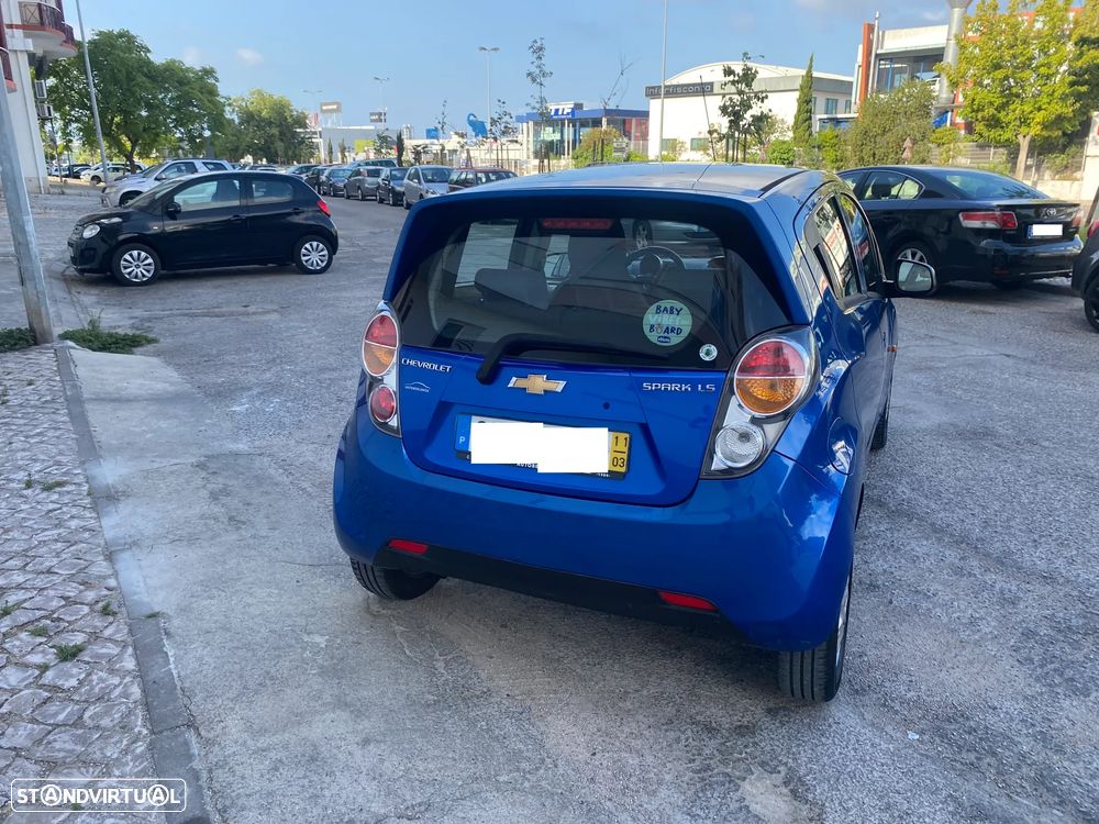 Chevrolet Spark 1.0 LS - 7