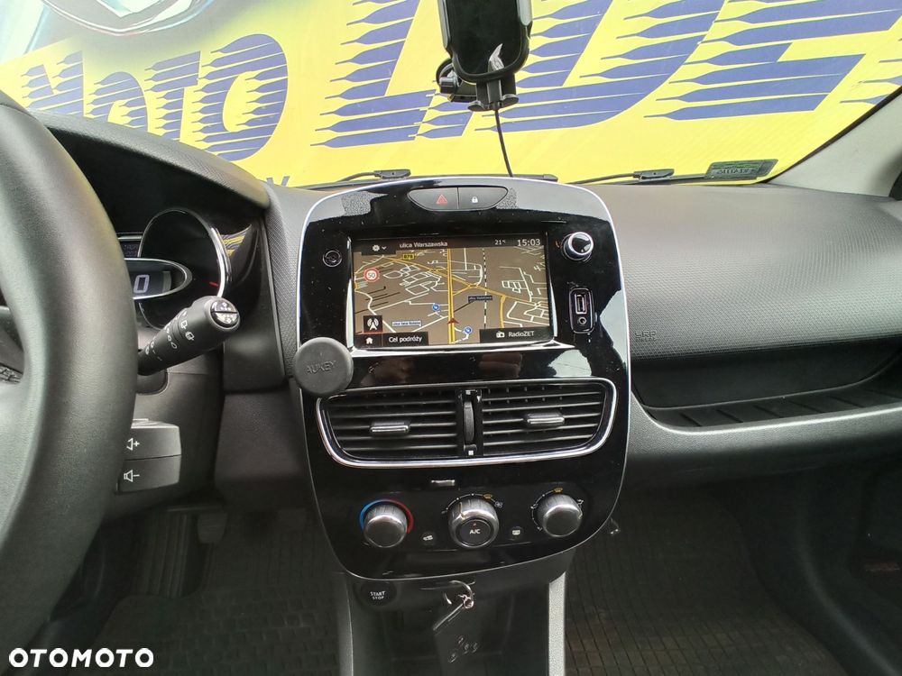 Renault Clio - 12