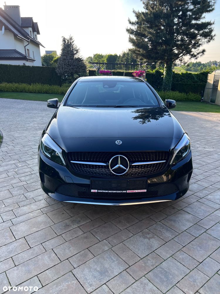 Mercedes-Benz Klasa A 180 BlueEfficiency Edition - 2