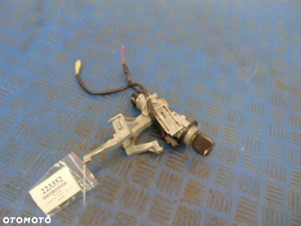 DAIHATSU TERIOS 2.0 16V STACYJKA - 1