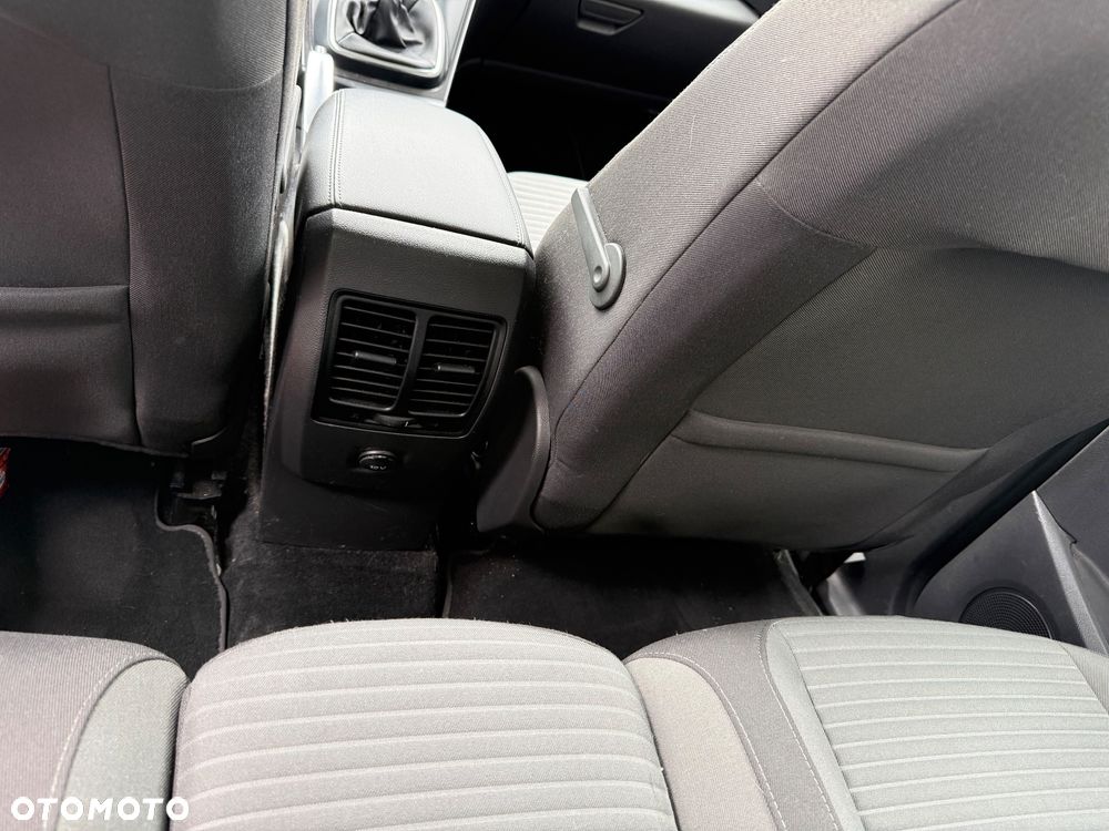Ford C-MAX 1.5 TDCi Titanium - 14