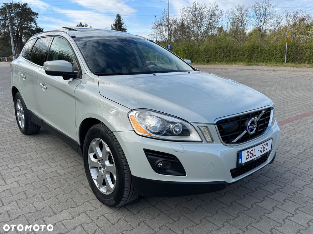 Volvo XC 60 D5 AWD Momentum - 14