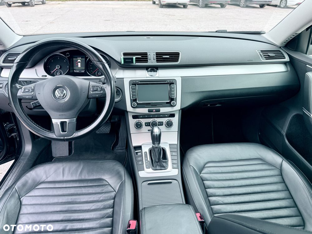 Volkswagen Passat 2.0 TDI Highline DSG - 8