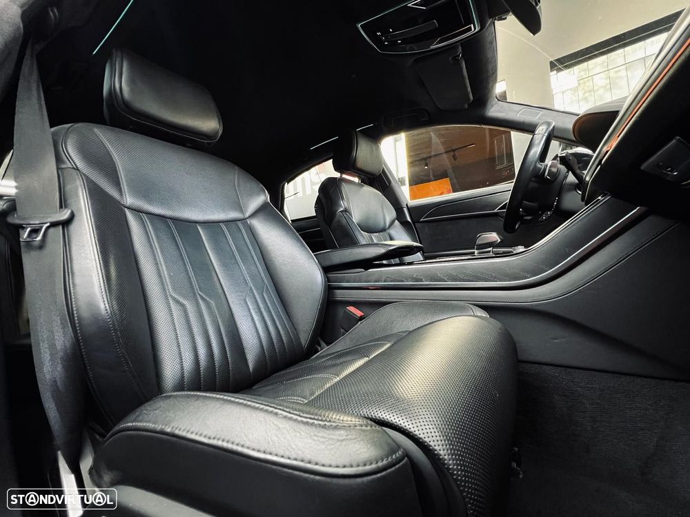 Audi A8 50 TDI quattro Tiptronic - 42